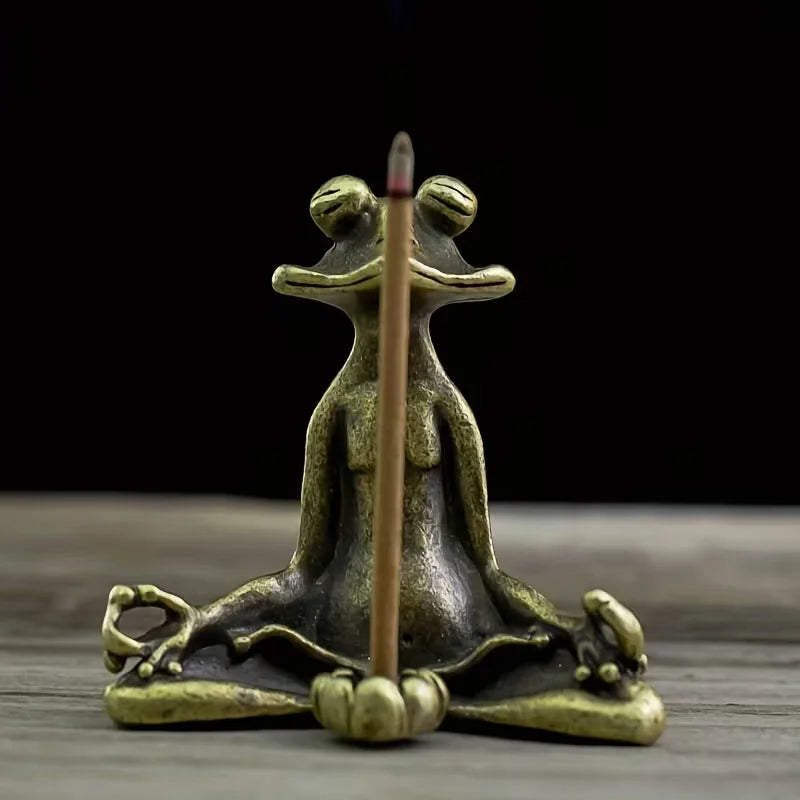 The Wise Little Frog