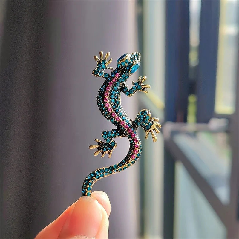 The Glittering Lizard Brooch
