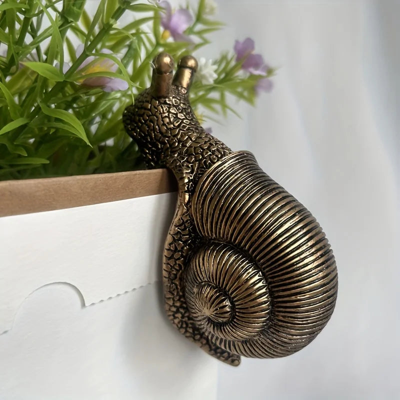 Bronze Snail Pot Buddy Hanger