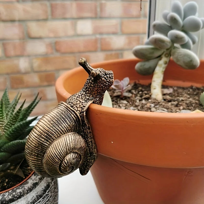 Bronze Snail Pot Buddy Hanger