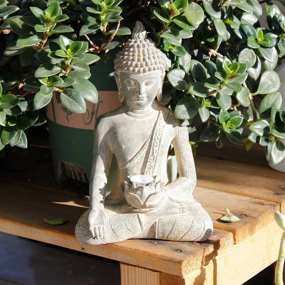 Meditating Buddha Statue - Solar Light