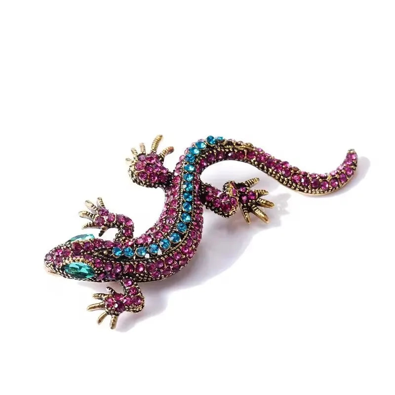 The Glittering Lizard Brooch in pink