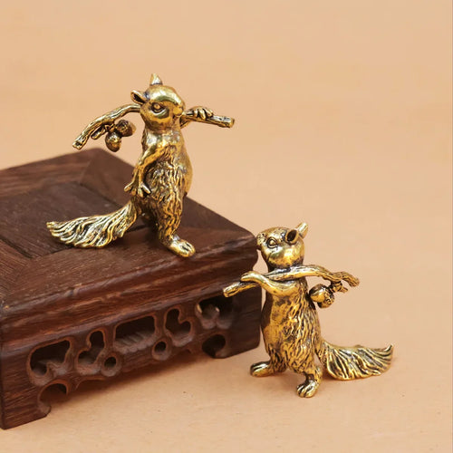 Brass squirrel duo tea pet ornament